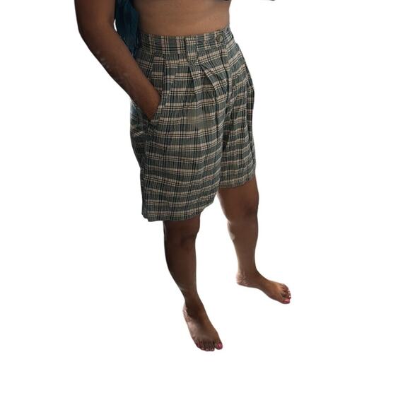 Vintage Partners plaid front pleated 90s high waisted Bermuda lpreppy shorts - Picture 8 of 9